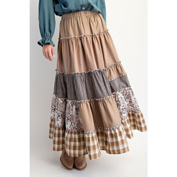 10E13***Easel Tiered Patchwork Maxi Skirt - Picture 2 of 5